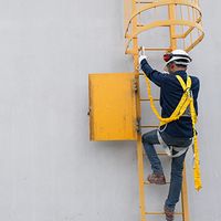 How to Stay Safe on a Construction Site: Fall Hazards Edition